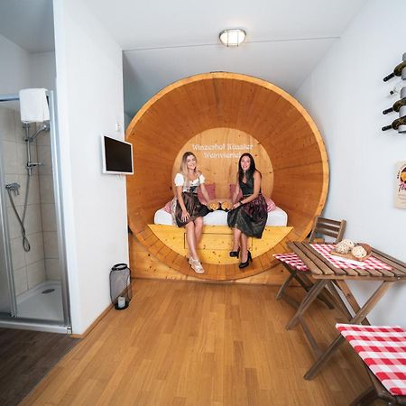 Hotel Winzerhof Kuessler - Weinviertel Stillfried Zewnętrze zdjęcie